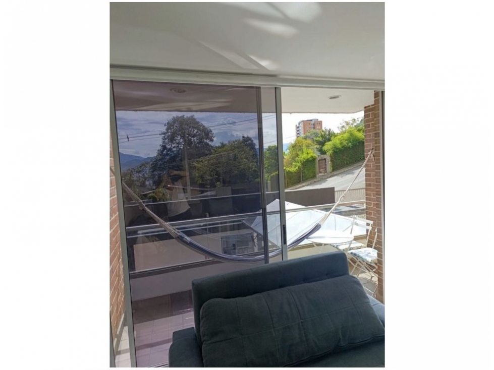 Apartamento en venta en El Esmeraldal, Envigado · foto 5 de 13