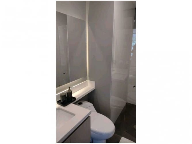 Apartamento de 2 alcobas en venta en Los Naranjos, Medellín, 102 m² · foto 5 de 18