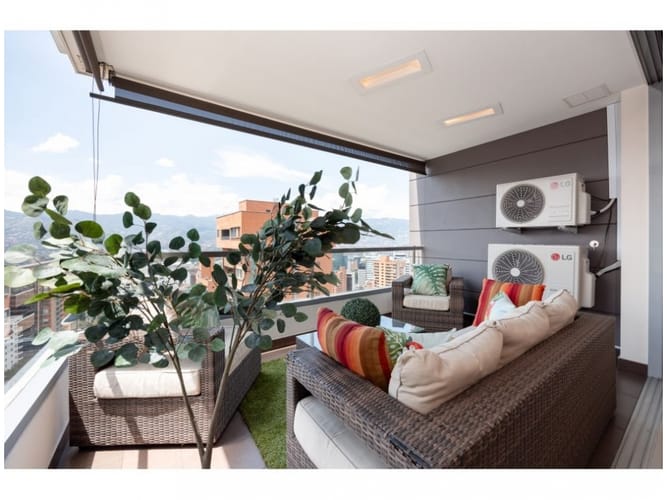 Apartamento de 3 alcobas en venta en El Poblado, Medellín, 157 m² · foto 12 de 24
