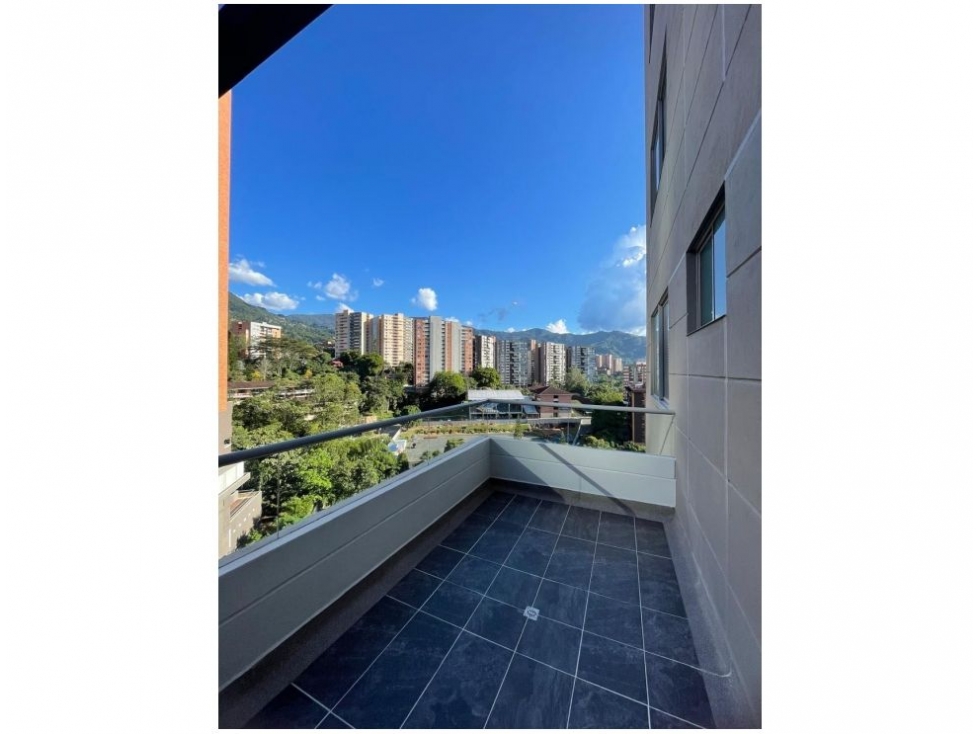 Apartamento en venta en Camino Verde, Envigado · foto 3 de 15