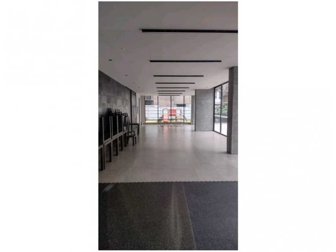 Apartamento de 2 alcobas en venta en Los Naranjos, Medellín, 102 m² · foto 15 de 18