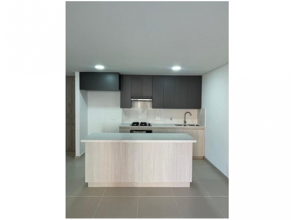 Apartamento en venta en Camino Verde, Envigado · foto 8 de 15