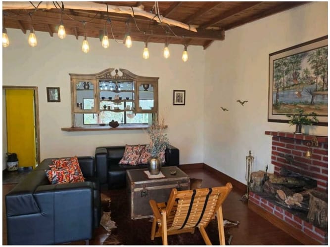 Casa de 2 alcobas en venta en Santa Elena, Medellín, 120 m² · foto 2 de 10