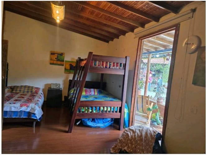 Casa de 2 alcobas en venta en Santa Elena, Medellín, 120 m² · foto 4 de 10