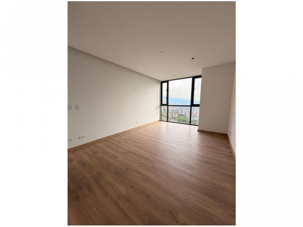 Apartamento en venta en El Poblado, Medellín · foto 5 de 14