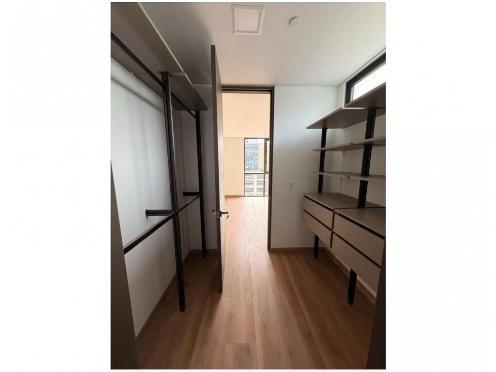 Apartamento en venta en El Poblado, Medellín · foto 9 de 14