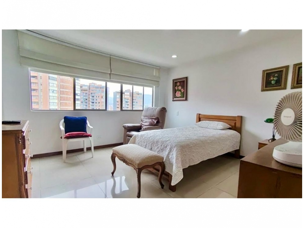Apartamento en venta en El Poblado, Medellín · foto 19 de 23