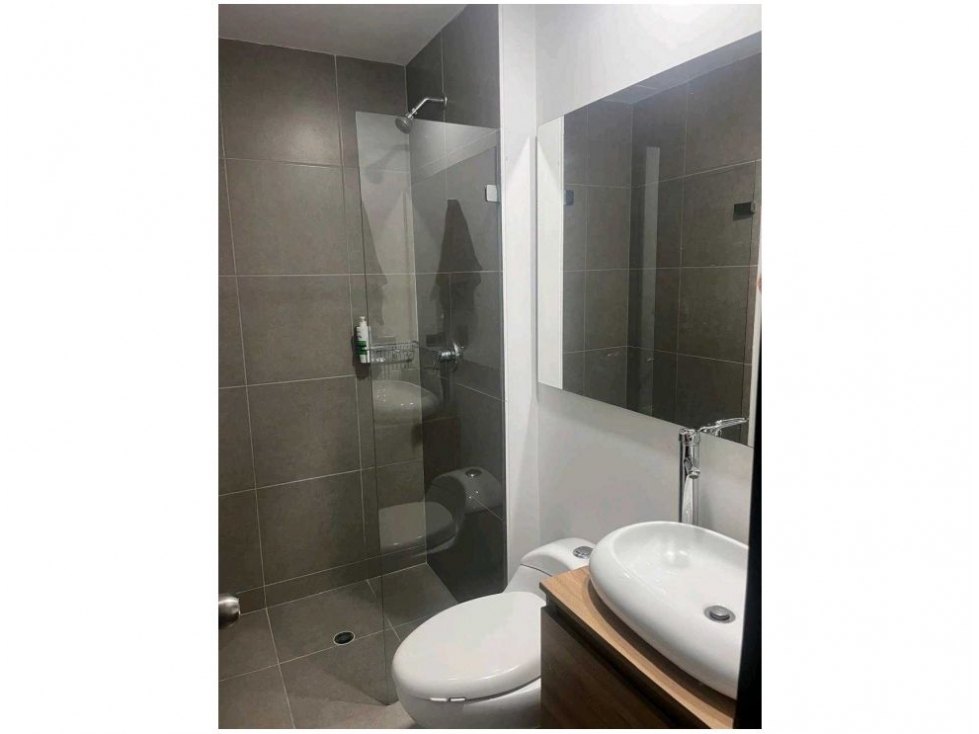 Apartamento en venta en El Poblado, Medellín · foto 7 de 14