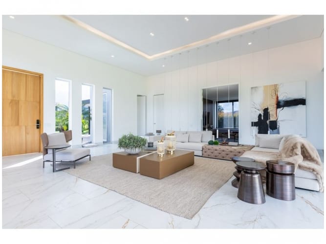 Casa de 3 alcobas en venta en Llano Grande, Rionegro, 1930 m² · foto 8 de 20