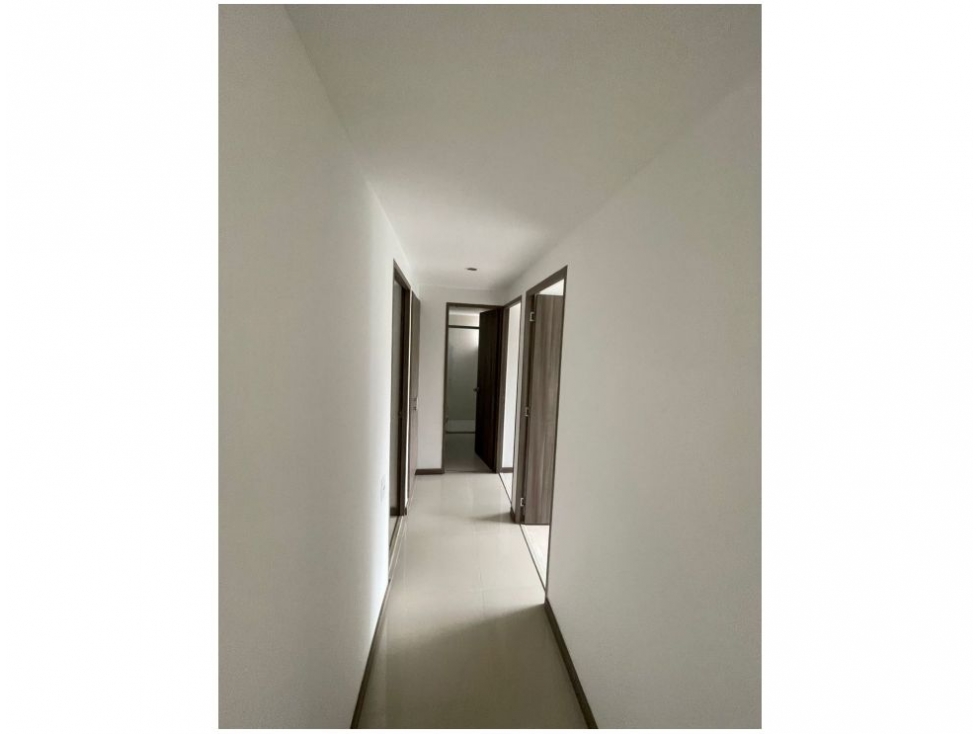 Apartamento en venta en La Abadia, Medellín · foto 5 de 9