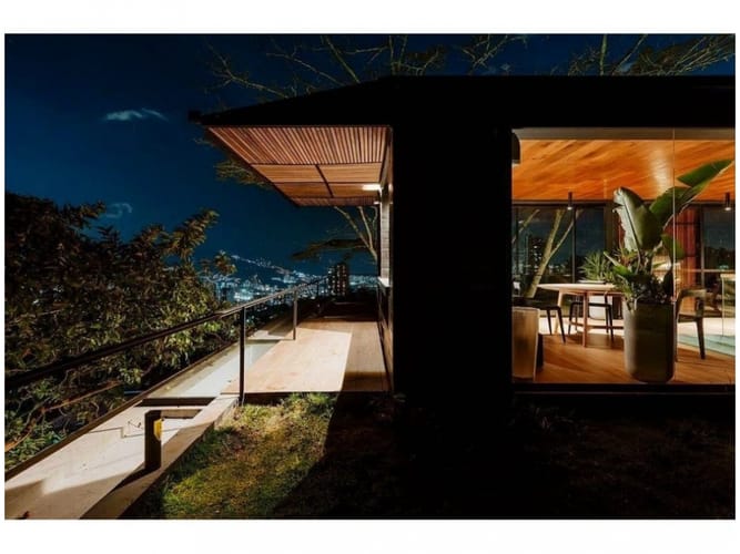 Casa de 5 alcobas en venta en Los Balsos, Medellín, 844 m² · foto 7 de 24