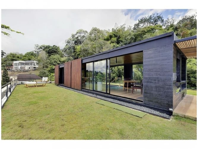 Casa de 5 alcobas en venta en Los Balsos, Medellín, 844 m² · foto 11 de 24