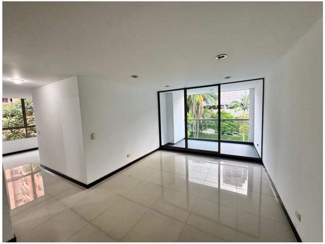 Apartamento de 2 alcobas en venta en Santa María De Los Ángeles, Medellín, 90 m² · foto 12 de 14