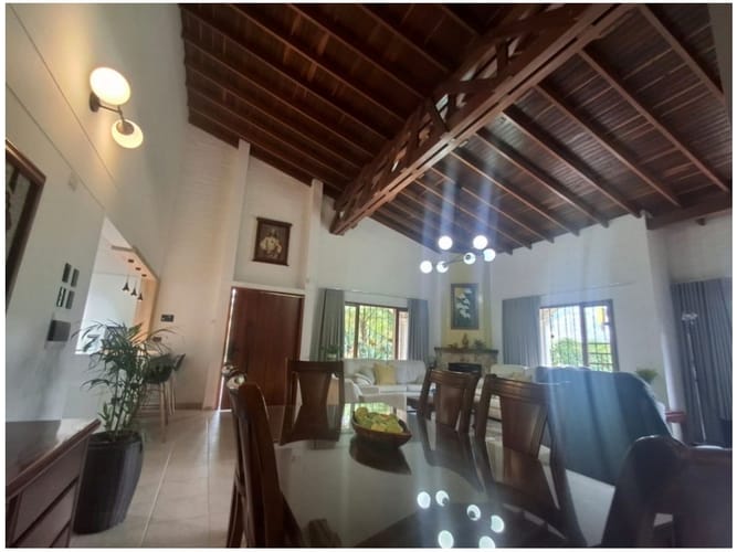 Casa de 4 alcobas en venta en La Tablaza, La Estrella, 248 m² · foto 5 de 24