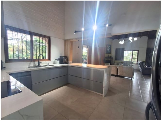 Casa de 4 alcobas en venta en La Tablaza, La Estrella, 248 m² · foto 8 de 24