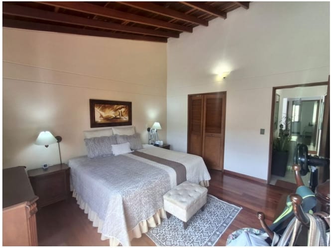 Casa de 4 alcobas en venta en La Tablaza, La Estrella, 248 m² · foto 11 de 24