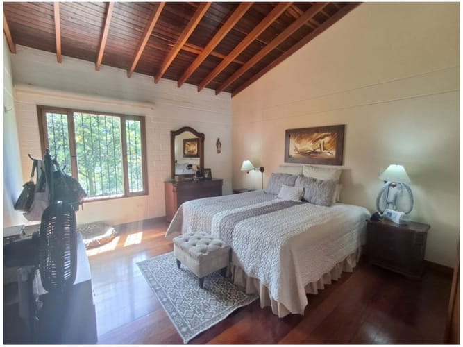 Casa de 4 alcobas en venta en La Tablaza, La Estrella, 248 m² · foto 12 de 24