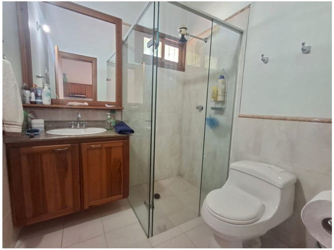 Casa de 4 alcobas en venta en La Tablaza, La Estrella, 248 m² · foto 14 de 24