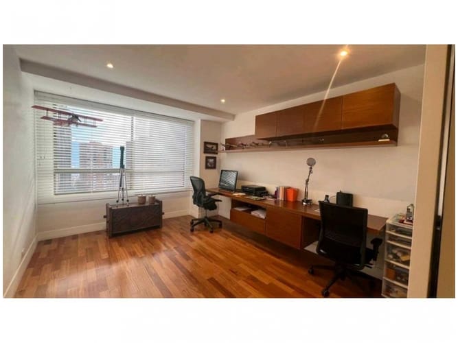 Apartamento de 3 alcobas en venta en El Poblado, Medellín, 265 m² · foto 10 de 18