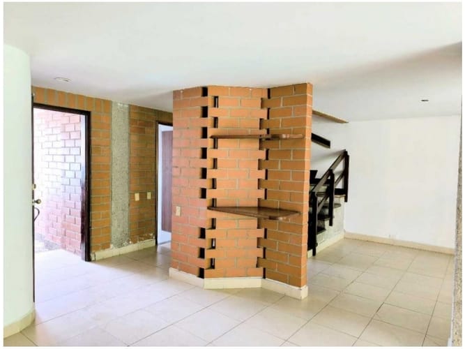 Casa de 3 alcobas en venta en Loma Del Escobero, Envigado, 146 m² · foto 6 de 24