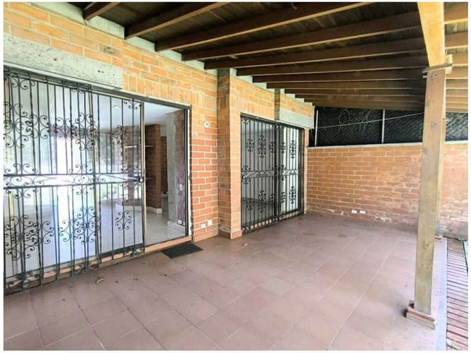 Casa de 3 alcobas en venta en Loma Del Escobero, Envigado, 146 m² · foto 8 de 24