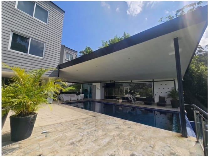 Casa de 4 alcobas en venta en Sabaneta Real, Sabaneta · foto 8 de 24