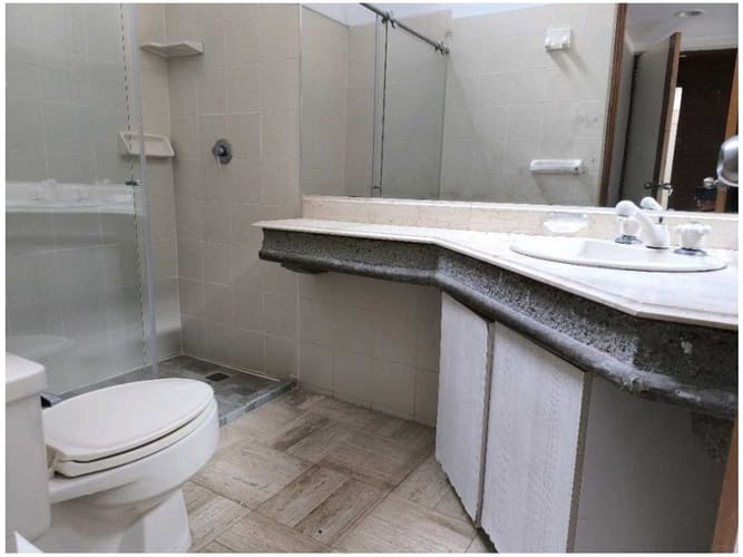 Casa de 3 alcobas en venta en Loma Del Escobero, Envigado, 146 m² · foto 14 de 24