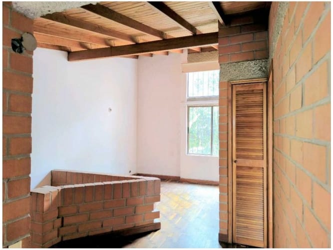 Casa de 3 alcobas en venta en Loma Del Escobero, Envigado, 146 m² · foto 16 de 24