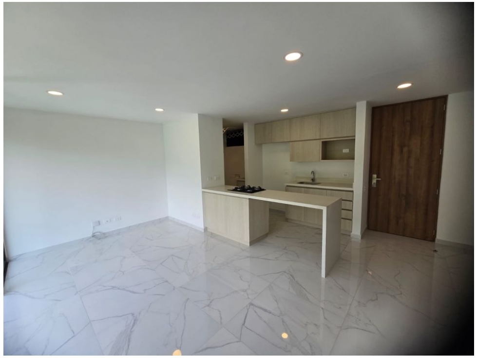 Apartamento en venta en El Trianon, Envigado · foto 2 de 19