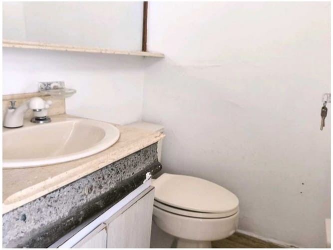 Casa de 3 alcobas en venta en Loma Del Escobero, Envigado, 146 m² · foto 17 de 24