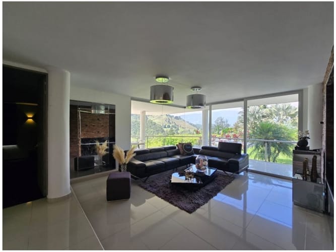 Casa de 4 alcobas en venta en Sabaneta Real, Sabaneta · foto 18 de 24