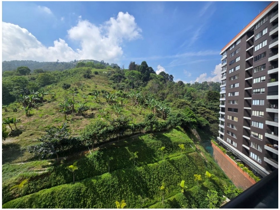 Apartamento en venta en El Trianon, Envigado · foto 18 de 19
