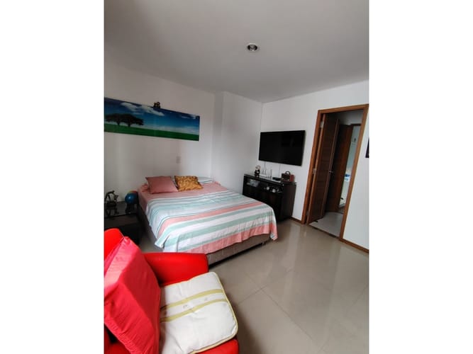 Apartamento de 3 alcobas en venta en Las Lomitas, Sabaneta, 161 m² · foto 5 de 12