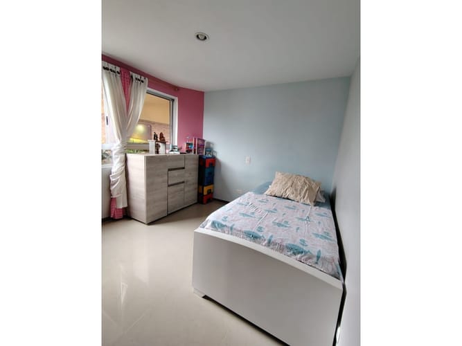 Apartamento de 3 alcobas en venta en Las Lomitas, Sabaneta, 161 m² · foto 7 de 12