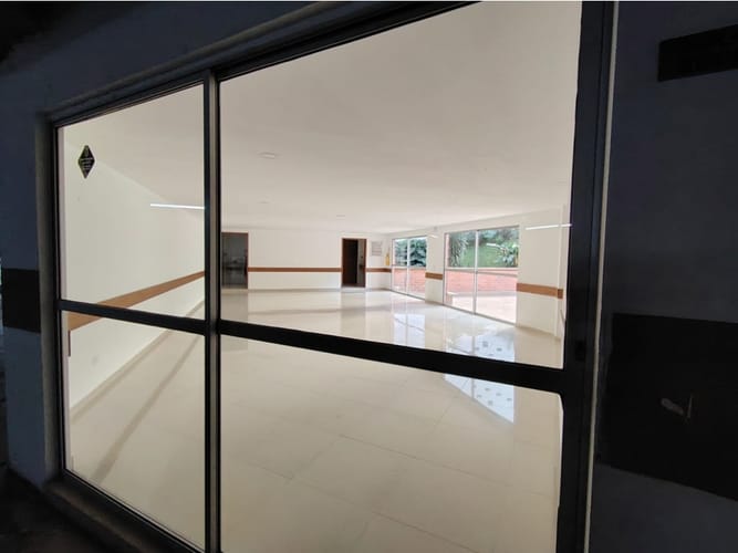 Apartamento de 3 alcobas en venta en Las Lomitas, Sabaneta, 161 m² · foto 9 de 12