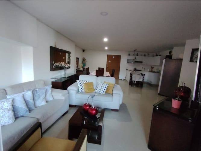 Apartamento de 3 alcobas en venta en Las Lomitas, Sabaneta, 161 m² · foto 11 de 12