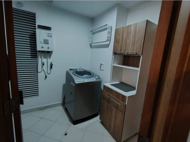 Apartamento de 3 alcobas en venta en Las Lomitas, Sabaneta, 161 m² · foto 12 de 12