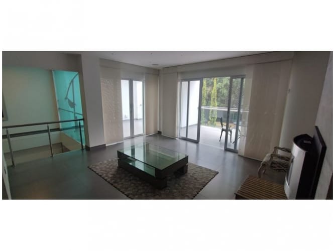 Casa de 7 alcobas en venta en La Doctora, Sabaneta, 770 m² · foto 18 de 24