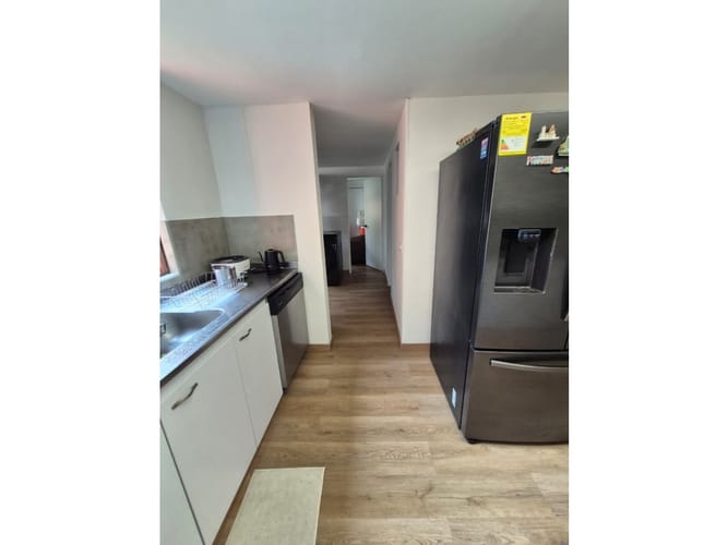 Apartamento de 3 alcobas en venta en El Poblado, Medellín, 140 m² · foto 5 de 6