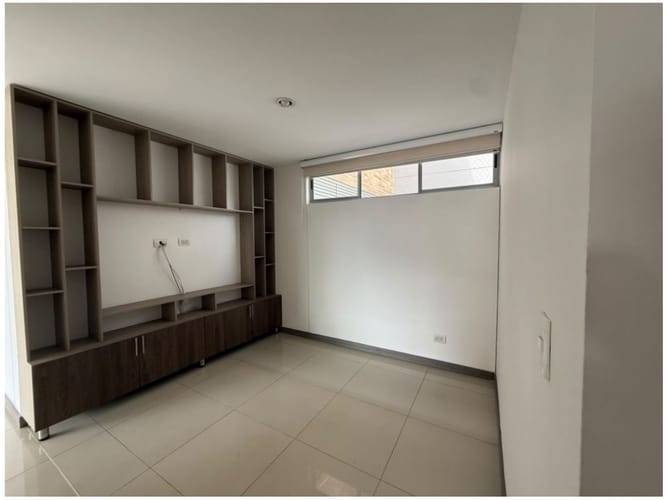 Apartamento de 3 alcobas en venta en Villa Carlota, Medellín, 121 m² · foto 11 de 13
