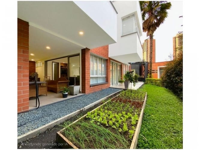 Casa de 5 alcobas en venta en Cañaveralejo, Sabaneta, 528 m² · foto 4 de 24