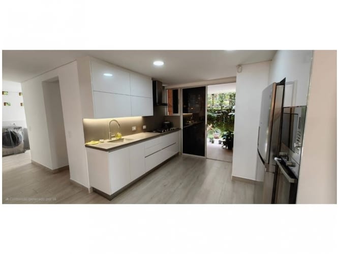 Casa de 5 alcobas en venta en Cañaveralejo, Sabaneta, 528 m² · foto 7 de 24