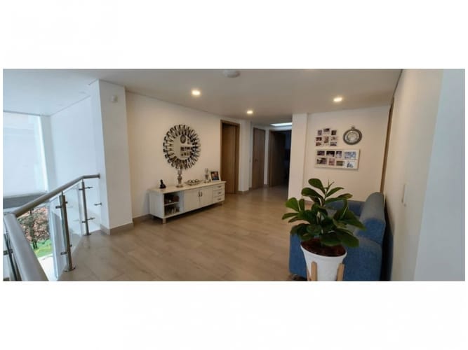 Casa de 5 alcobas en venta en Cañaveralejo, Sabaneta, 528 m² · foto 14 de 24
