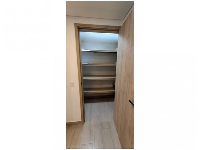 Casa de 5 alcobas en venta en Cañaveralejo, Sabaneta, 528 m² · foto 15 de 24