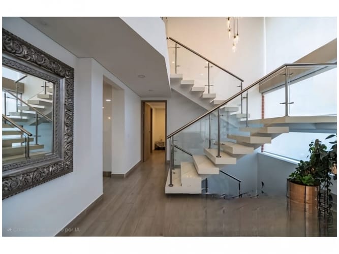 Casa de 5 alcobas en venta en Cañaveralejo, Sabaneta, 528 m² · foto 18 de 24