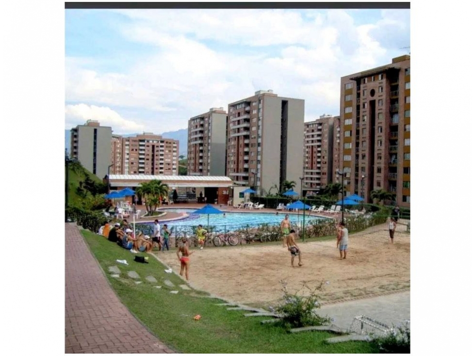 Apartamento en venta en La Almeria, Medellín · foto 15 de 17