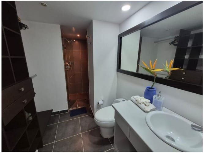 Apartamento de 3 alcobas en venta en Castropol, Medellín, 88 m² · foto 2 de 14