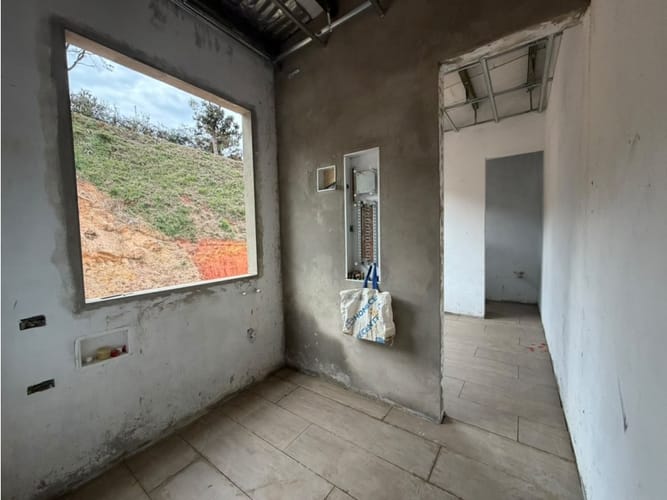 Casa de 3 alcobas en venta en Don Diego, El Retiro, 300 m² · foto 4 de 18