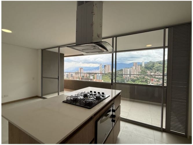 Apartamento de 3 alcobas en venta en Vegas De San Jose, Sabaneta, 84 m² · foto 9 de 10