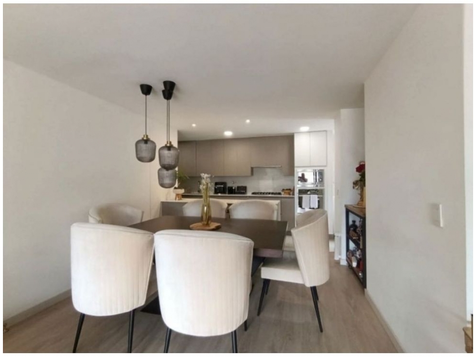 Apartamento en venta en Cumbres, Envigado · foto 5 de 12